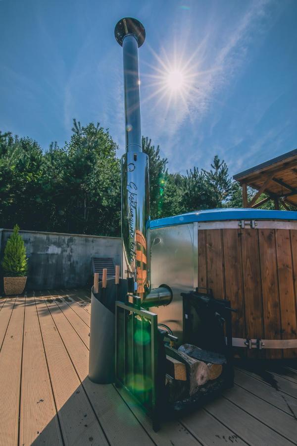 Hotel Glamping Pod Gwiazdami Pietrusza Wola Esterno foto