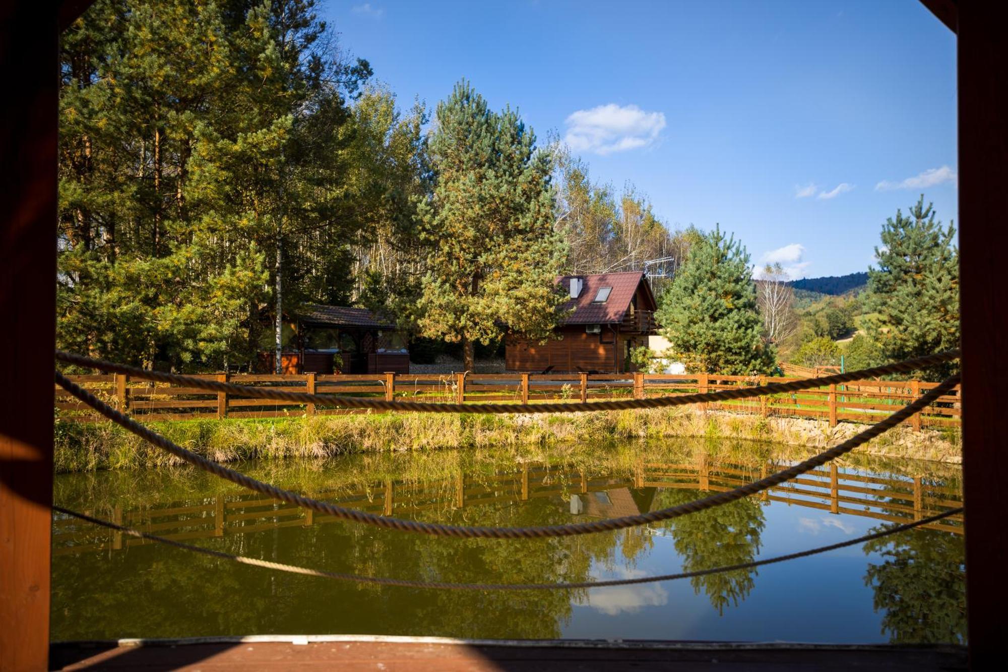 Hotel Glamping Pod Gwiazdami Pietrusza Wola Esterno foto